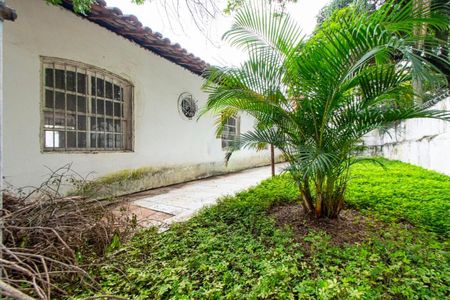 Casa à venda com 265m², 4 quartos e 10 vagas