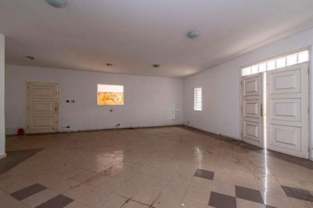 Casa à venda com 265m², 4 quartos e 10 vagas