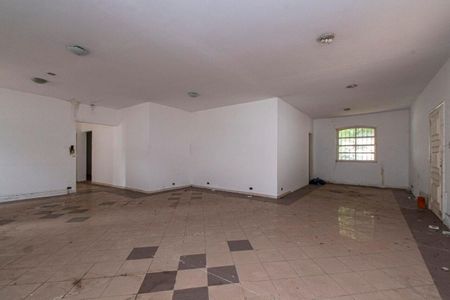 Casa à venda com 265m², 4 quartos e 10 vagas