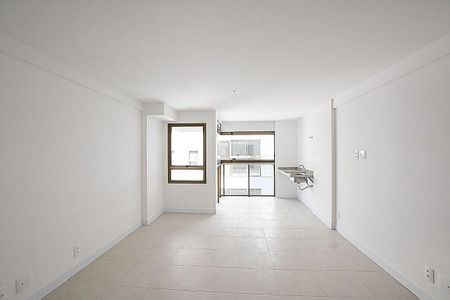 Apartamento à venda com 36m², 1 quarto e sem vaga