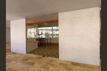 Apartamento à venda com 163m², 2 quartos e 1 vaga Apartamento à venda com 163m², 2 quartos e 1 vagaÁrea comum - Salão de festas