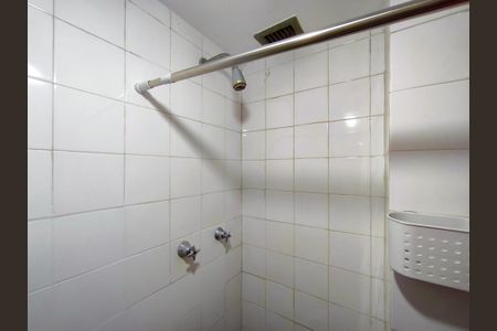 Apartamento à venda com 163m², 2 quartos e 1 vaga Apartamento à venda com 163m², 2 quartos e 1 vagaBanheiro de serviço