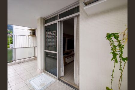 Apartamento à venda com 163m², 2 quartos e 1 vaga Apartamento à venda com 163m², 2 quartos e 1 vagaVaranda da Sala