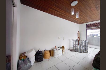 Apartamento à venda com 163m², 2 quartos e 1 vaga Apartamento à venda com 163m², 2 quartos e 1 vagaTerraço