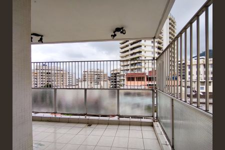 Apartamento à venda com 163m², 2 quartos e 1 vaga Apartamento à venda com 163m², 2 quartos e 1 vagaVista da Suíte