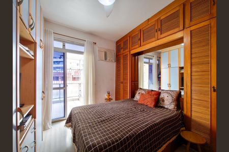 Apartamento à venda com 163m², 2 quartos e 1 vaga Apartamento à venda com 163m², 2 quartos e 1 vagaSuíte