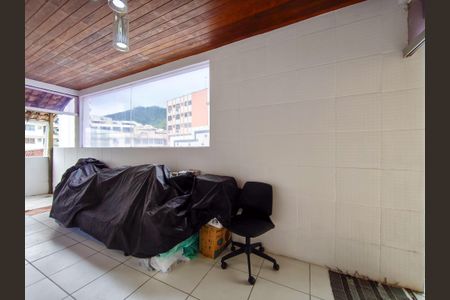 Apartamento à venda com 163m², 2 quartos e 1 vaga Apartamento à venda com 163m², 2 quartos e 1 vagaTerraço