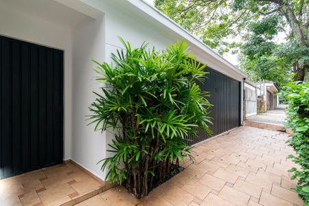 Casa à venda com 400m², 3 quartos e 2 vagasFachada