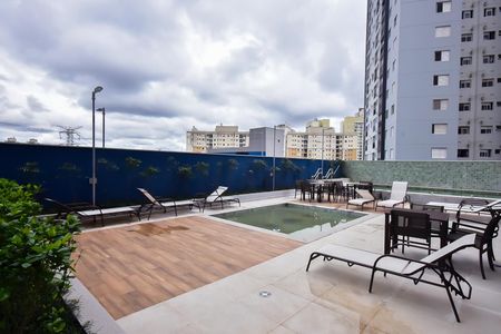 Apartamento para alugar com 25m², 1 quarto e 1 vaga Apartamento para alugar com 25m², 1 quarto e 1 vagaPiscina