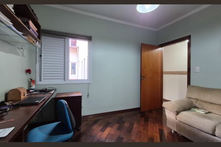 Casa à venda com 227m², 4 quartos e 4 vagasQuarto