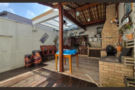 Casa à venda com 227m², 4 quartos e 4 vagasÁrea Gourmet