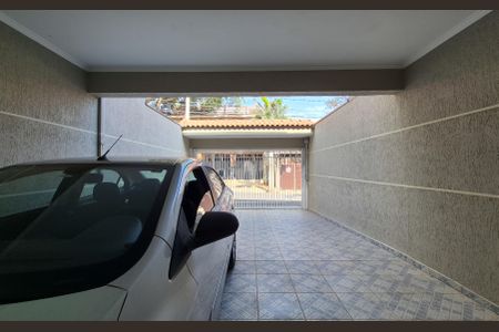 Casa à venda com 227m², 4 quartos e 4 vagasGaragem