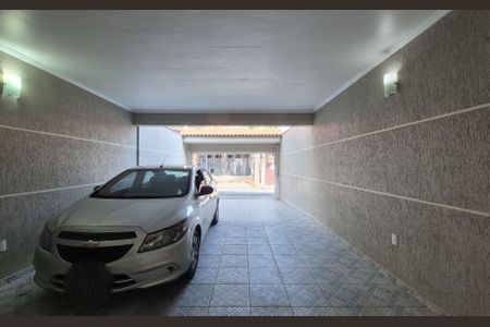 Casa à venda com 227m², 4 quartos e 4 vagasVista