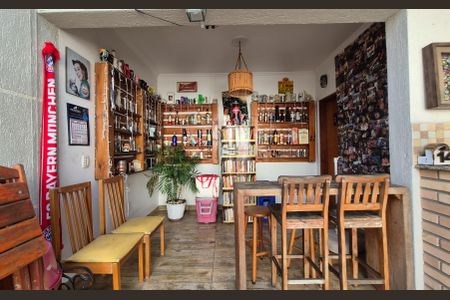 Casa à venda com 227m², 4 quartos e 4 vagasÁrea Gourmet