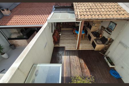 Casa à venda com 227m², 4 quartos e 4 vagasVista