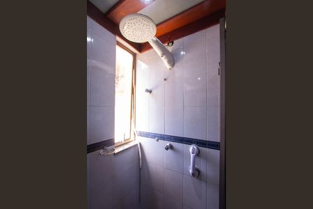 Casa de condomínio à venda com 480m², 5 quartos e 2 vagasBanheiro Social