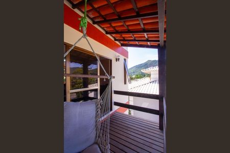 Casa de condomínio à venda com 480m², 5 quartos e 2 vagasVaranda da Suíte 2