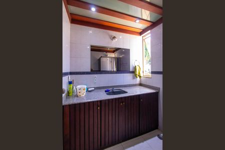 Casa de condomínio à venda com 480m², 5 quartos e 2 vagasBanheiro SocialBanheiro Social