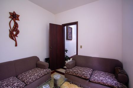 Casa de condomínio à venda com 480m², 5 quartos e 2 vagasQuarto 1