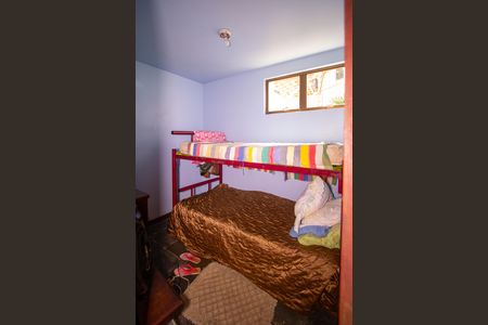 Casa de condomínio à venda com 480m², 5 quartos e 2 vagasQuarto de Serviço