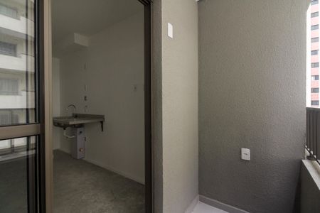 Studio para alugar com 23m², 1 quarto e sem vaga Studio para alugar com 23m², 1 quarto e sem vagaVaranda