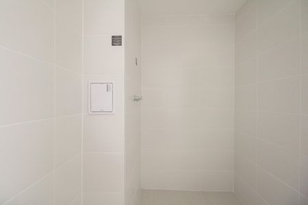 Studio para alugar com 23m², 1 quarto e sem vaga Studio para alugar com 23m², 1 quarto e sem vagaBanheiro