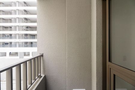 Studio para alugar com 23m², 1 quarto e sem vaga Studio para alugar com 23m², 1 quarto e sem vagaVaranda