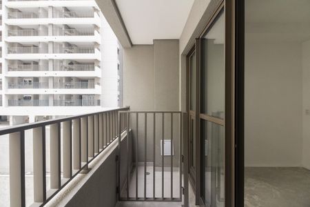 Studio para alugar com 23m², 1 quarto e sem vaga Studio para alugar com 23m², 1 quarto e sem vagaVaranda