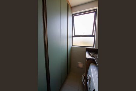 Apartamento para alugar com 55m², 2 quartos e 1 vagaÁrea de Serviço