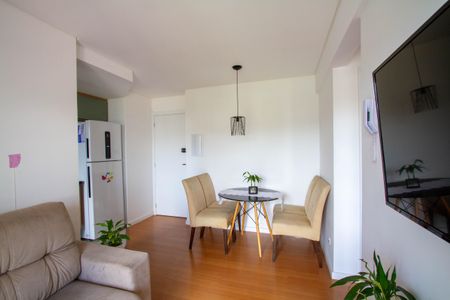 Apartamento para alugar com 55m², 2 quartos e 1 vagaSala