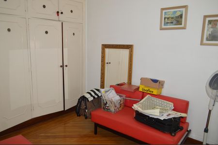 Casa à venda com 337m², 3 quartos e 2 vagasQuarto 3