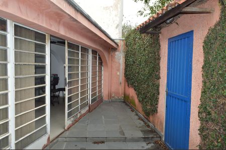 Casa à venda com 337m², 3 quartos e 2 vagasSegunda entrada