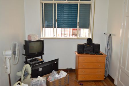 Casa à venda com 337m², 3 quartos e 2 vagasQuarto 3