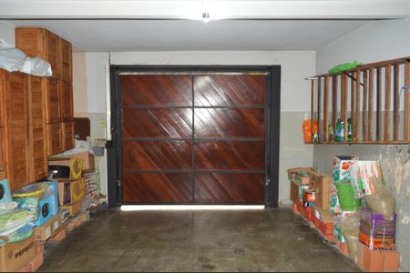 Casa à venda com 337m², 3 quartos e 2 vagasGaragem