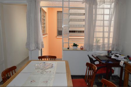 Casa à venda com 337m², 3 quartos e 2 vagasCopa