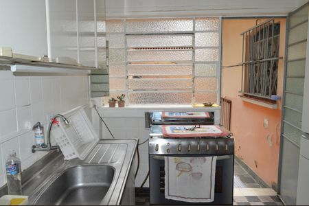 Casa à venda com 337m², 3 quartos e 2 vagasCozinha