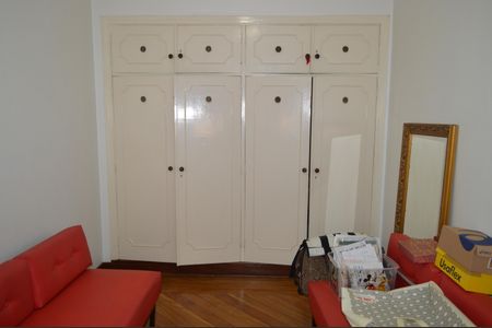 Casa à venda com 337m², 3 quartos e 2 vagasQuarto 3