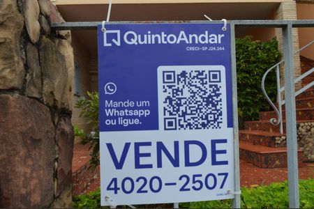 Casa à venda com 337m², 3 quartos e 2 vagasPlaquinha