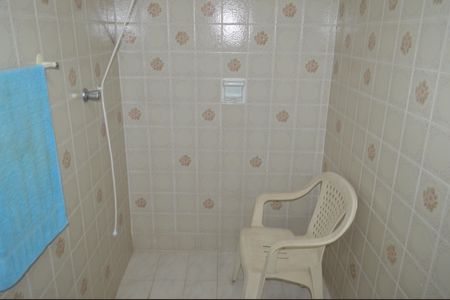 Casa à venda com 337m², 3 quartos e 2 vagasBanheiro de Serviço