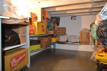 Casa à venda com 337m², 3 quartos e 2 vagasGaragem