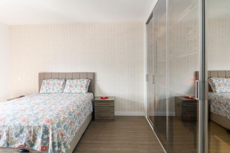 Apartamento à venda com 94m², 2 quartos e 2 vagas Apartamento à venda com 94m², 2 quartos e 2 vagasSuíte 2