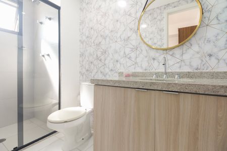 Apartamento à venda com 94m², 2 quartos e 2 vagas Apartamento à venda com 94m², 2 quartos e 2 vagasBanheiro Suíte 1