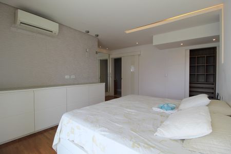 Apartamento à venda com 377m², 3 quartos e 6 vagasQuarto 3 - Suíte