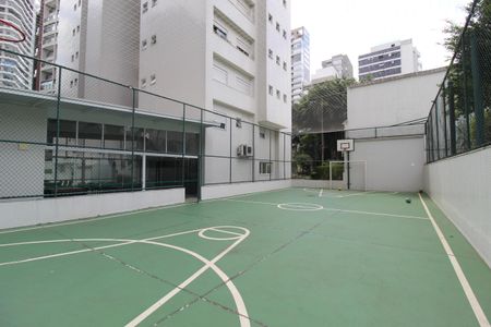 Apartamento à venda com 377m², 3 quartos e 6 vagasÁrea Comum - Quadra