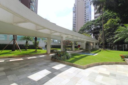 Apartamento à venda com 377m², 3 quartos e 6 vagasÁrea Comum - Lazer