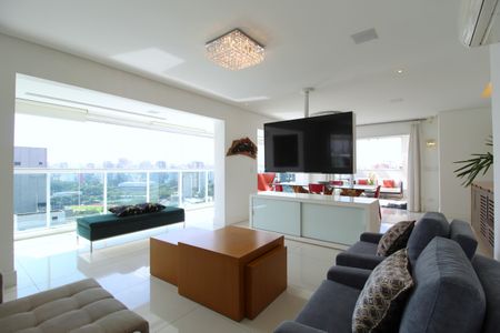 Apartamento à venda com 377m², 3 quartos e 6 vagasSala