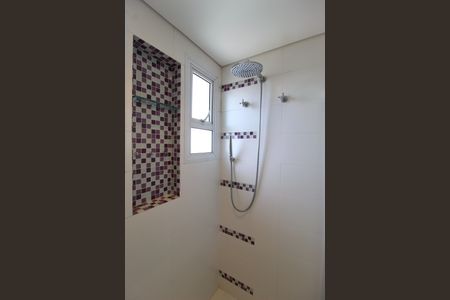 Apartamento à venda com 377m², 3 quartos e 6 vagasBanheiro da Suíte