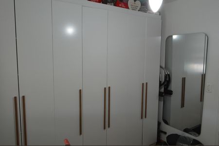 Apartamento para alugar com 140m², 2 quartos e 3 vagas Apartamento para alugar com 140m², 2 quartos e 3 vagasQuarto