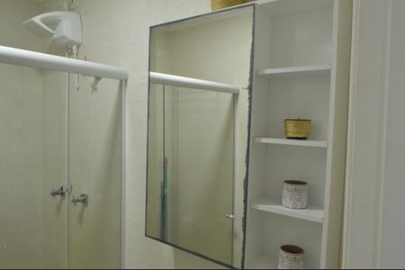 Apartamento para alugar com 140m², 2 quartos e 3 vagas Apartamento para alugar com 140m², 2 quartos e 3 vagasBanheiro 1