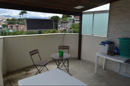 Apartamento para alugar com 140m², 2 quartos e 3 vagas Apartamento para alugar com 140m², 2 quartos e 3 vagasTerraço